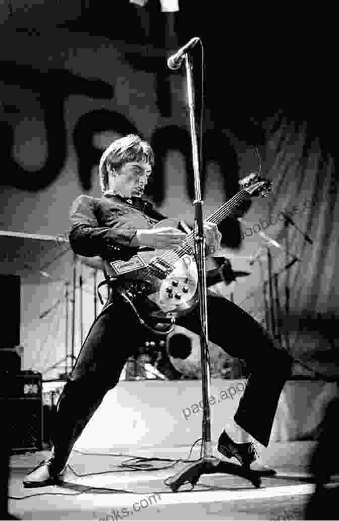 Paul Weller Performing With The Jam Paul Weller The Changing Man